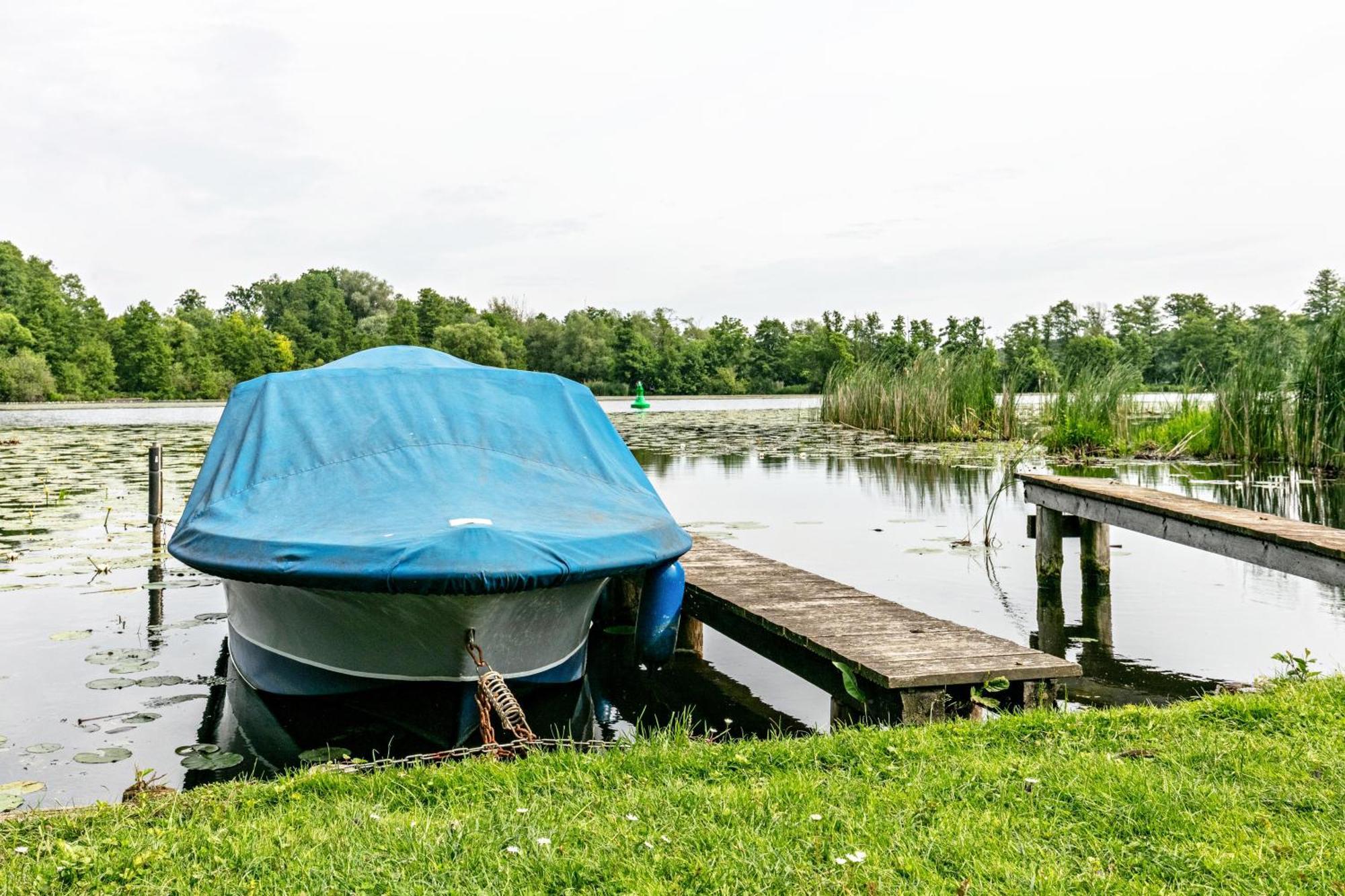 Вилла Haus Am See Кёнигс-Вустерхаузен Экстерьер фото